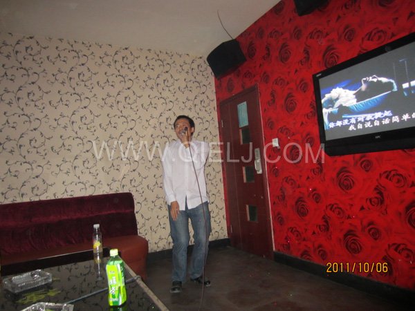 2011年10月，鄭州企鵝糧油機(jī)械有限公司--外貿(mào)部，十一國(guó)慶節(jié)團(tuán)體活動(dòng)！(圖13)